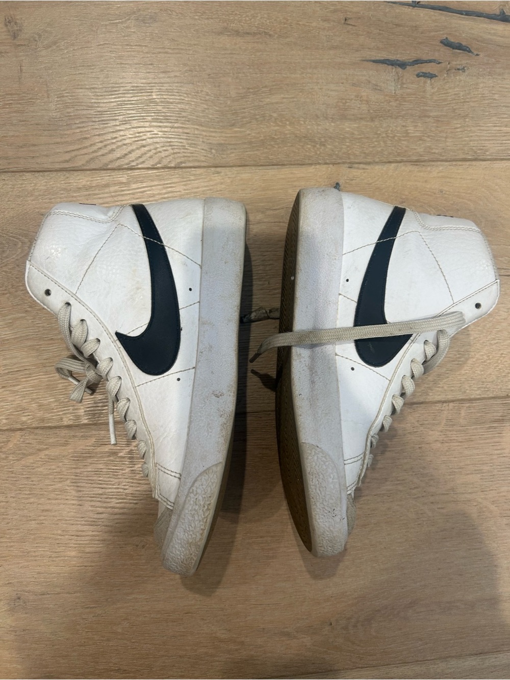 Nike blazers White High-Top Sneakers